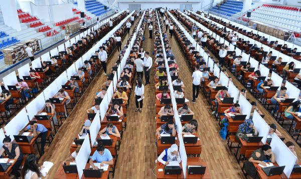 4053 yeni müəllimin adı bəlli oldu